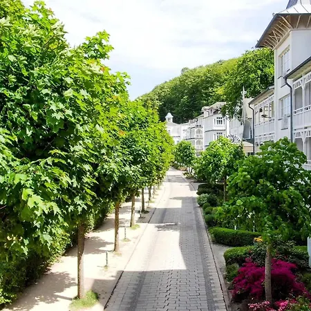 Sieben In Ostseebad * Binz